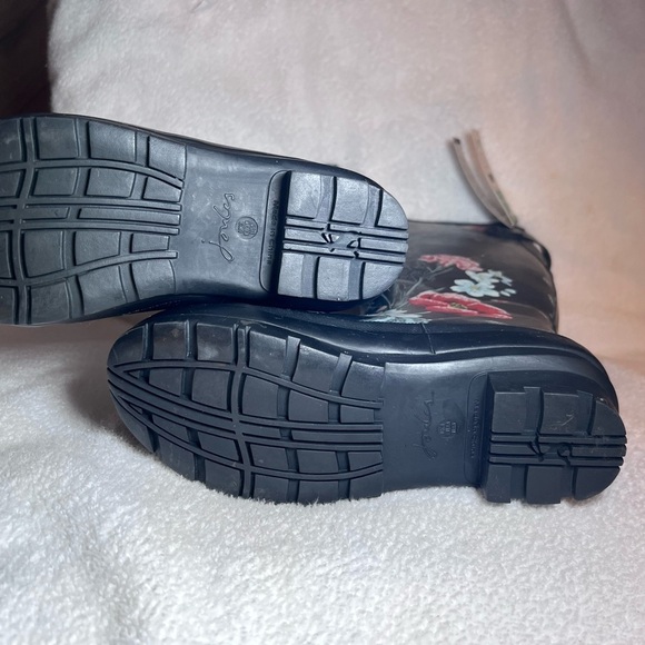 COPY - Joules Black Winter Rain Boots with Glossy Finish - Picture 11 of 11